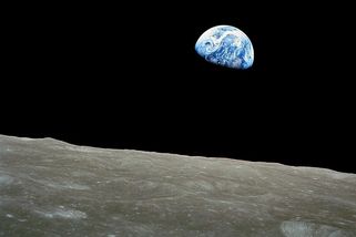 Poznatsvět | V měsíčním prachu našli vědci dávné stopy po atmosféře planety Země